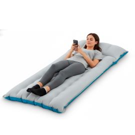 Intex kampeerluchtbed - compact